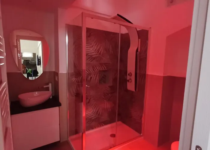 Suite 23